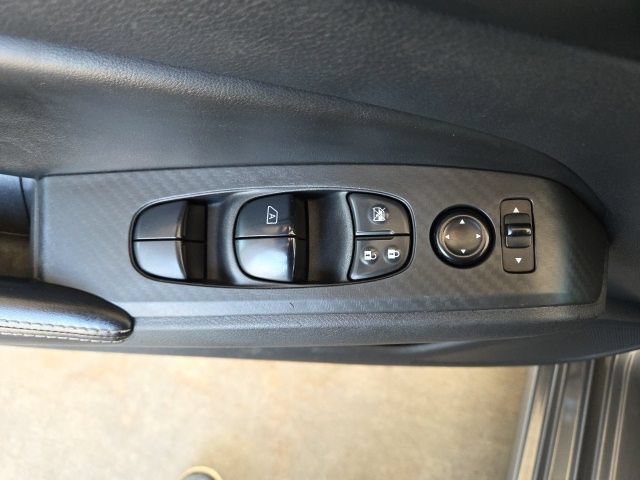 Used 2022 Nissan Altima 2.5 SV FWD image 10