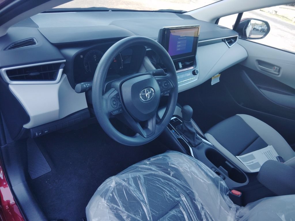 New 2026 Toyota Corolla LE FWD image 5