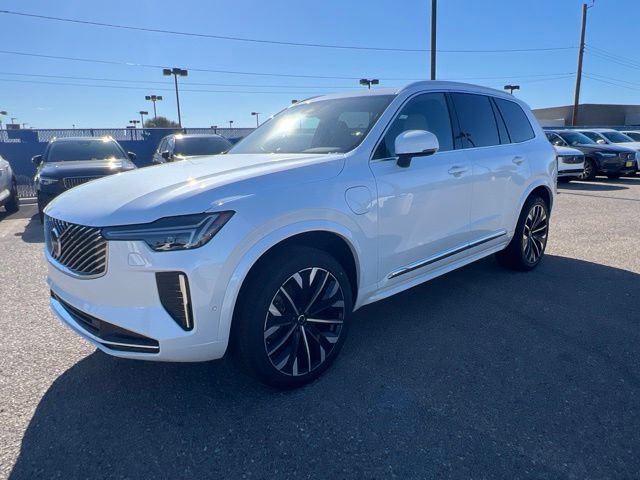 New 2026 Volvo XC90 T8 Plus w/ Protection Package AWD/4WD image 7