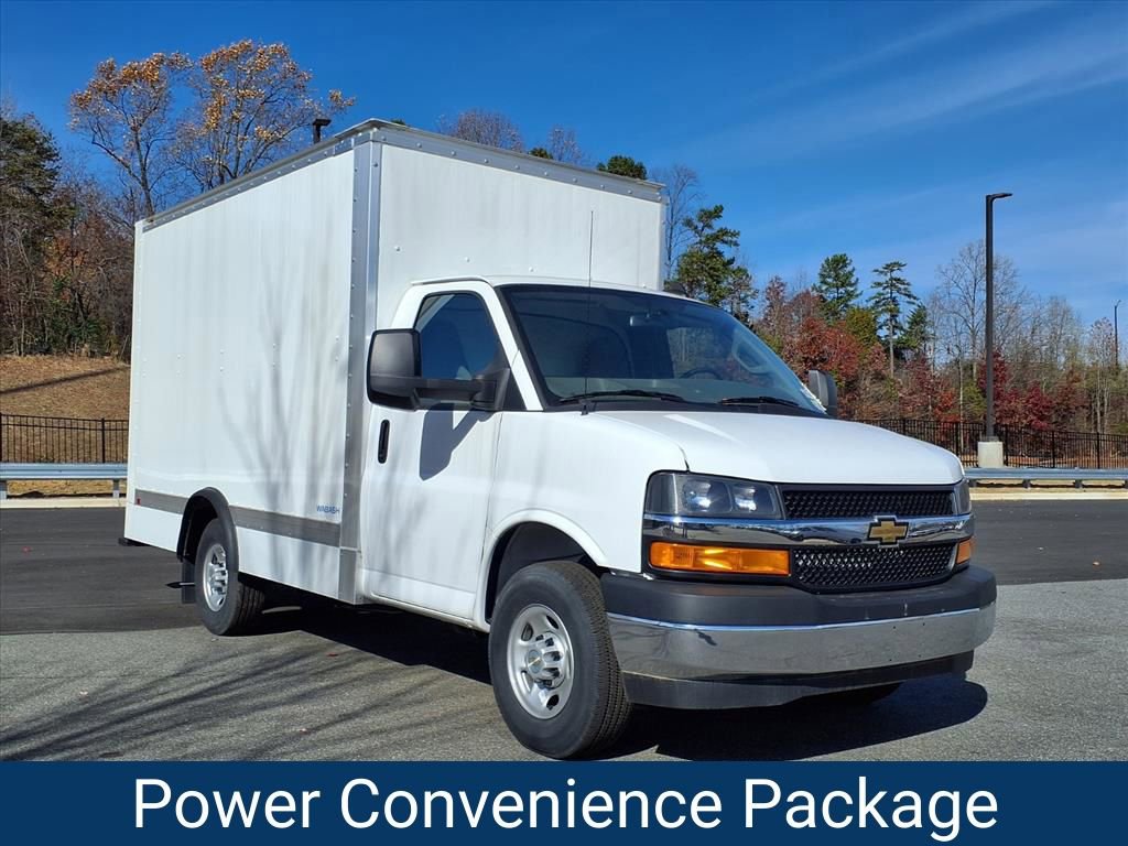New 2026 Chevrolet Express 4500 w/ Power Convenience Package image 2