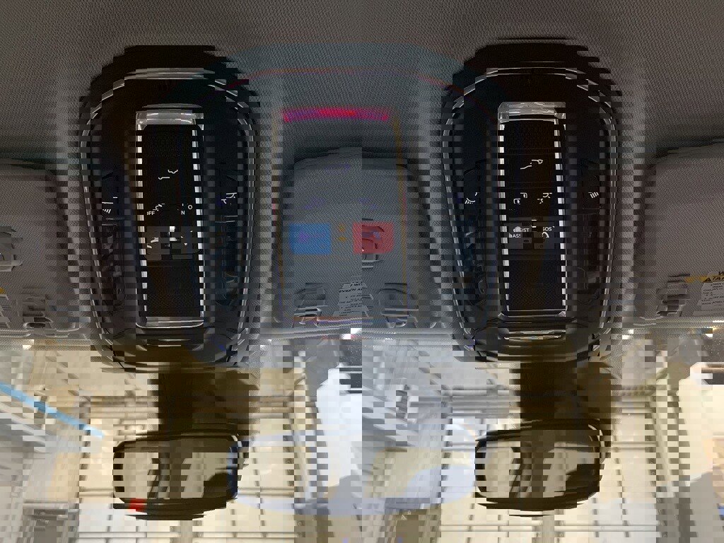 Used 2021 Jeep Grand Cherokee L Limited image 24