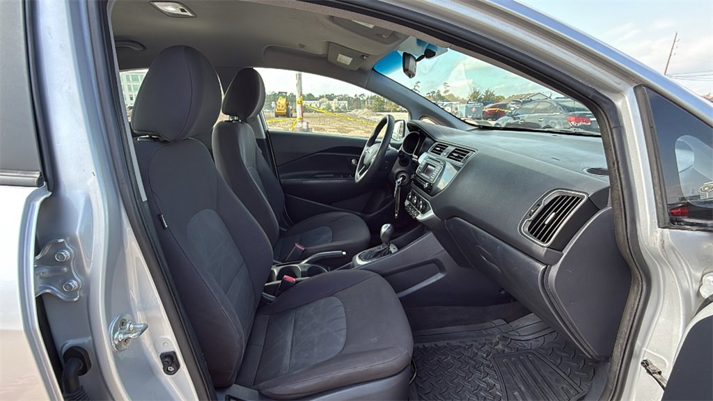 Used 2016 Kia Rio LX image 31