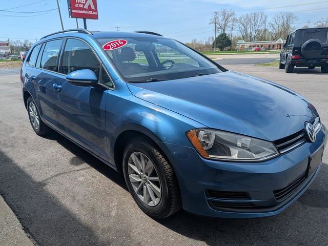 Used 2016 Volkswagen Golf S FWD image 5