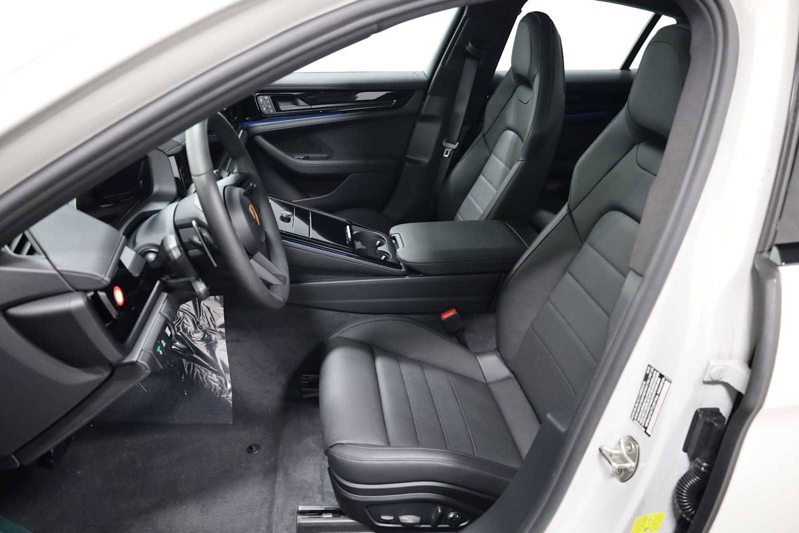 New 2026 Porsche Panamera image 6