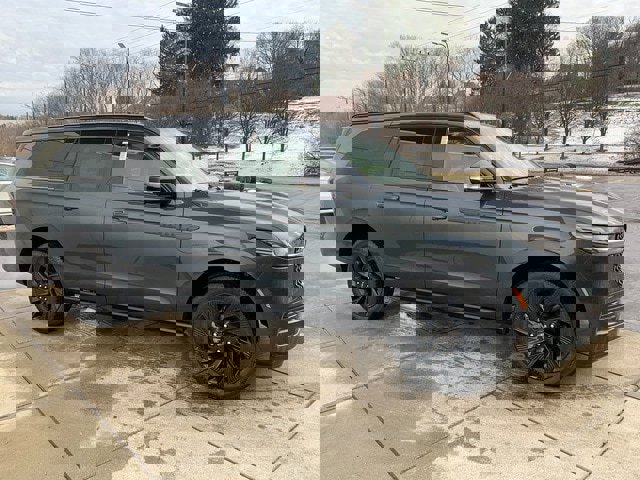 New 2026 Lincoln Navigator L Reserve w/ Jet Appearance Package image 14