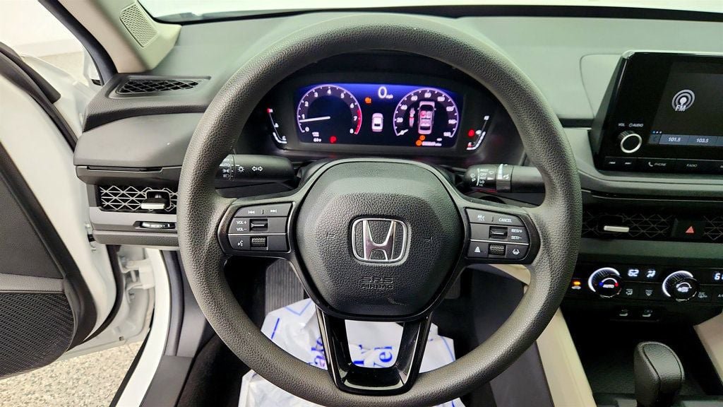 Used 2024 Honda Accord EX image 14