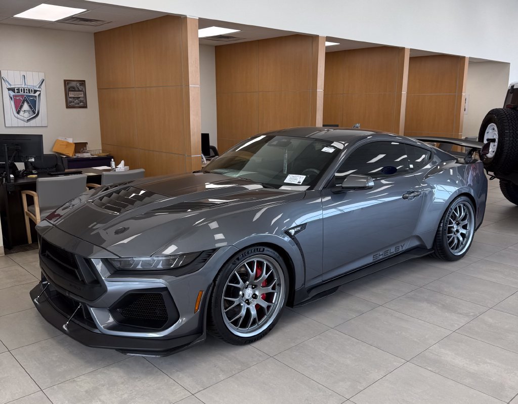 New 2026 Ford Mustang GT Premium w/ GT Performance Package RWD image 11