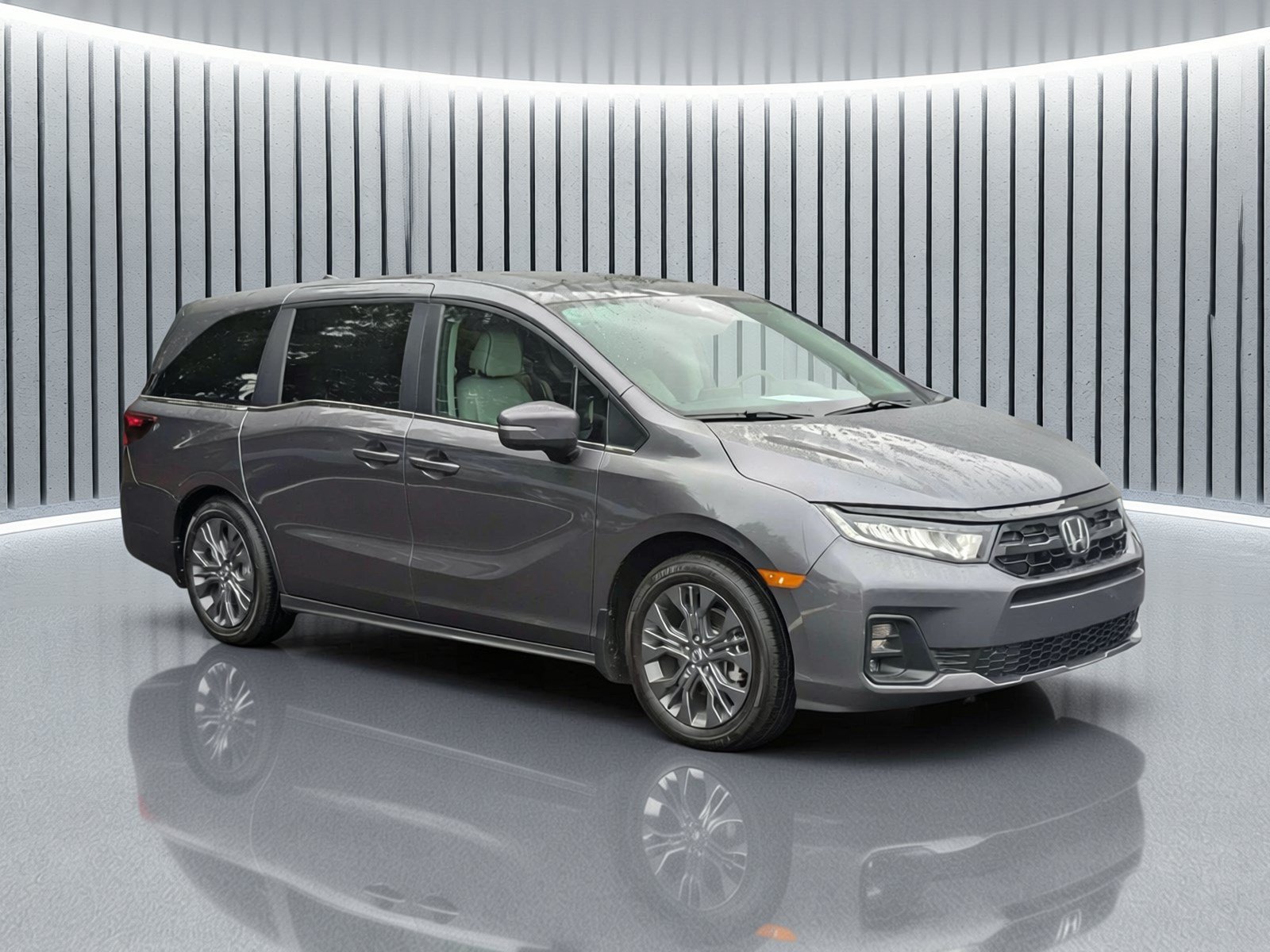 Certified 2026 Honda Odyssey Touring image 2