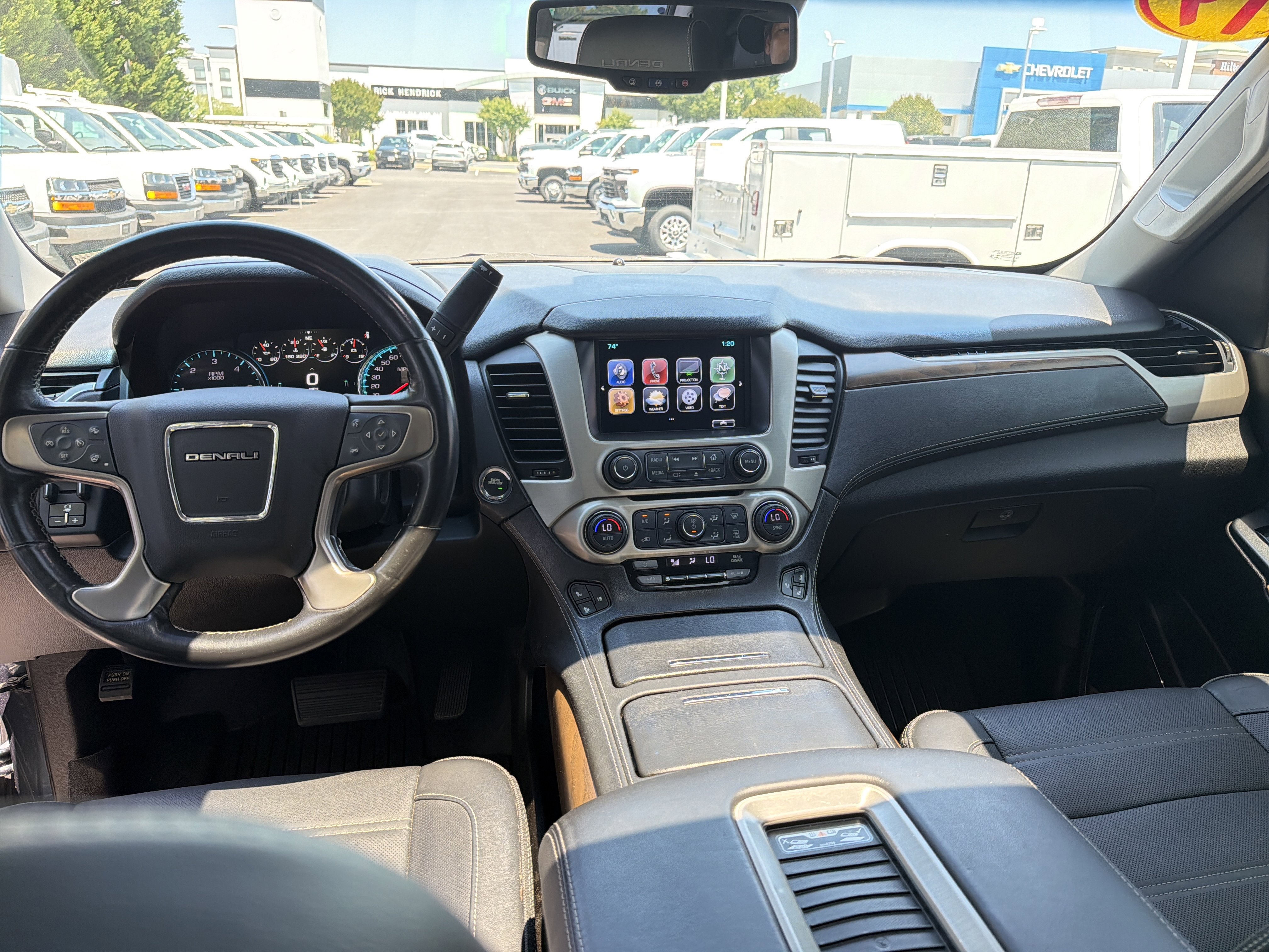 Used 2019 GMC Yukon XL Denali w/ Open Road Package AWD/4WD image 30