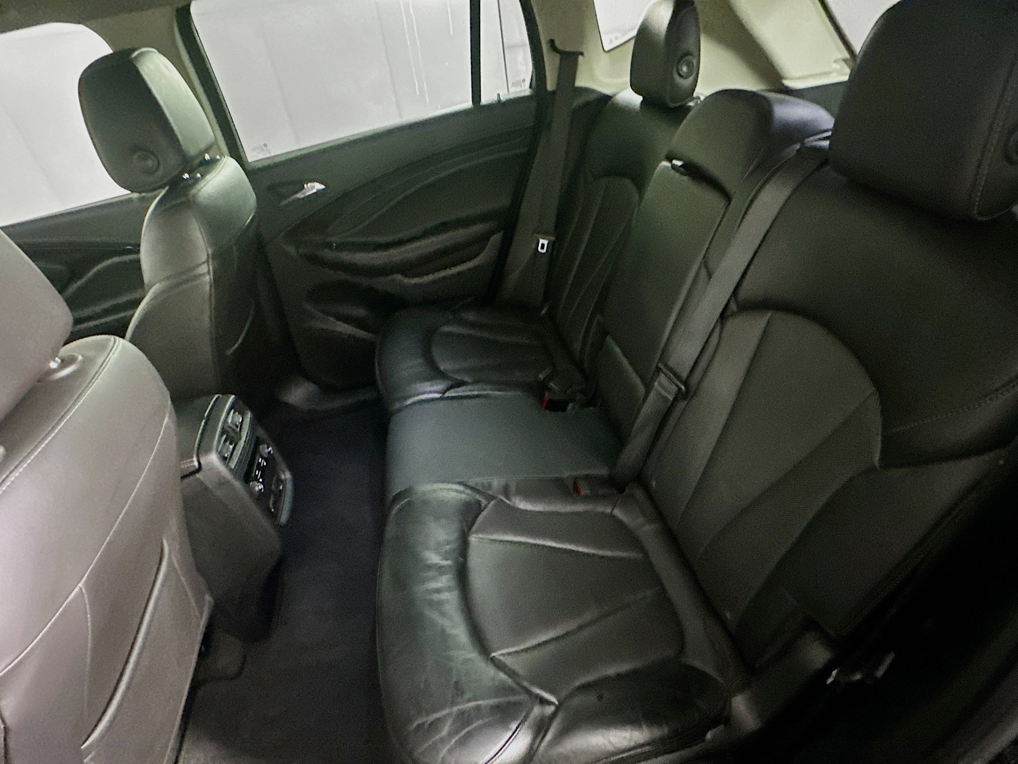 Used 2020 Buick Envision Essence image 26