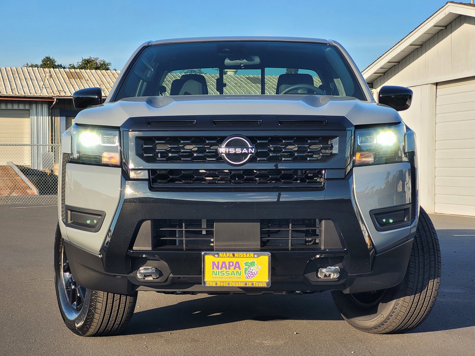 New 2026 Nissan Frontier SV w/ SV Convenience Package image 2