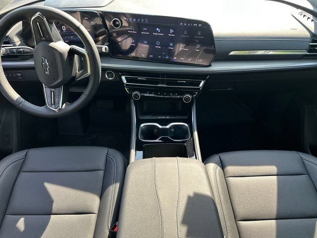 New 2026 Chevrolet Traverse LT w/ Midnight/Sport Edition AWD/4WD image 16