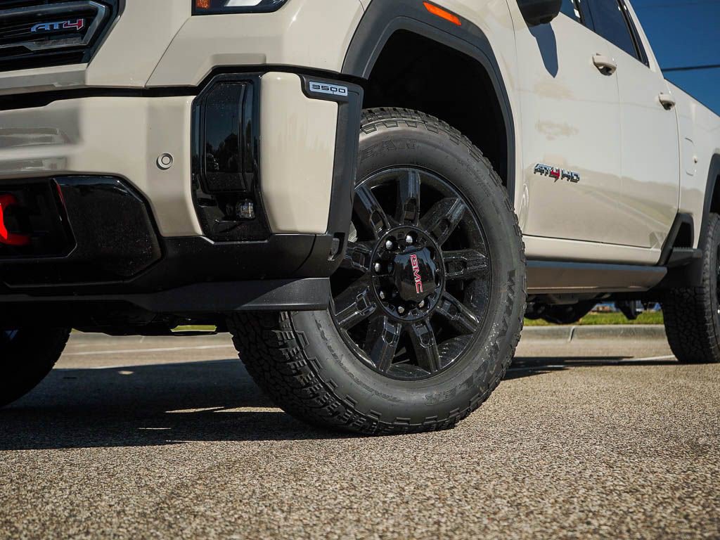 New 2026 GMC Sierra 3500 AT4 w/ AT4 Premium Plus Package image 6
