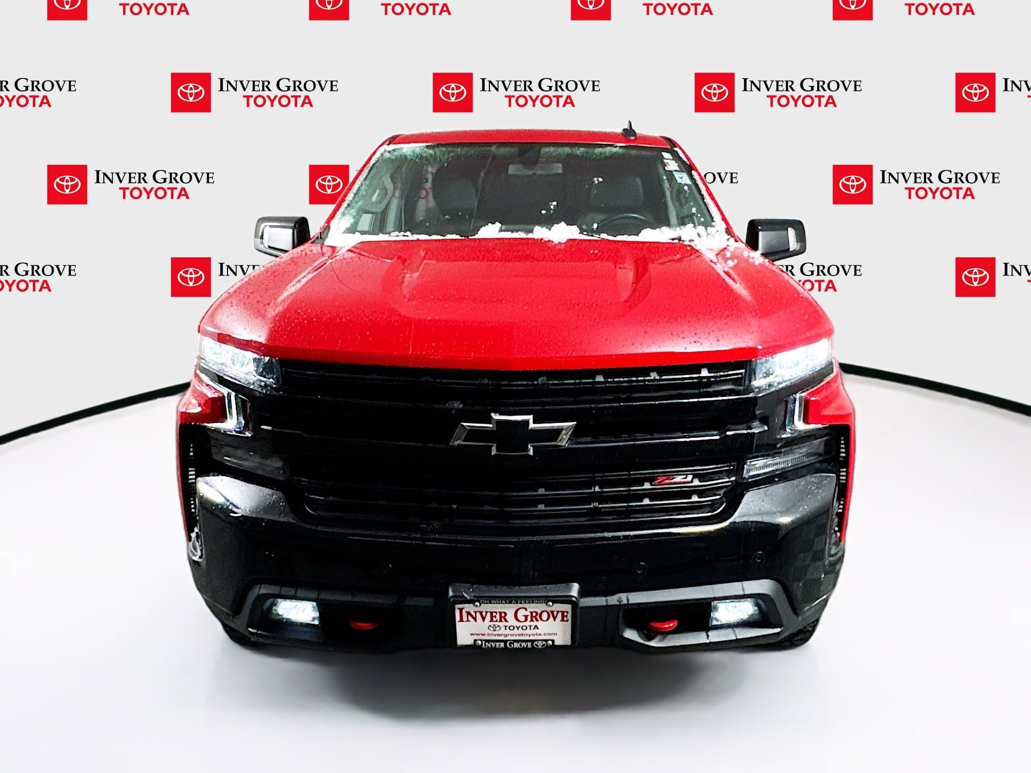 Used 2021 Chevrolet Silverado 1500 LT Trail Boss w/ Convenience Package II image 2