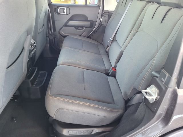 Certified 2025 Jeep Wrangler Unlimited Sahara w/ Safety Group image 18