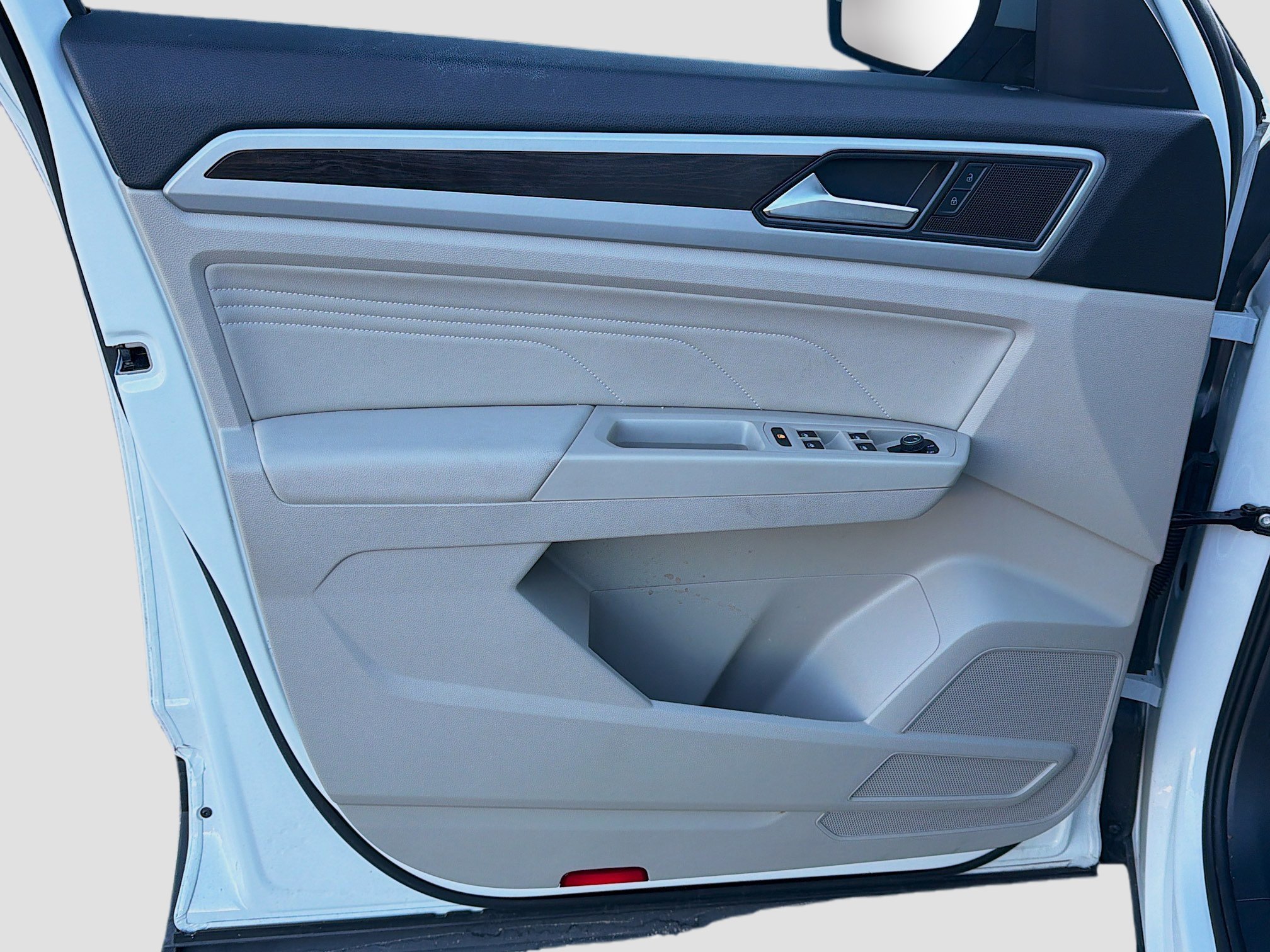 Used 2023 Volkswagen Atlas SE image 22