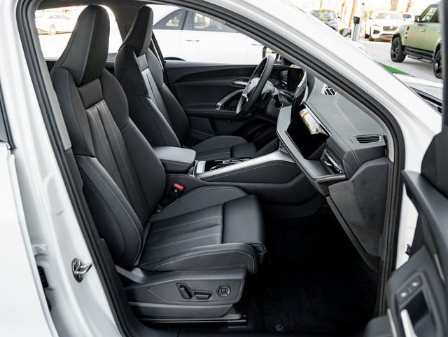 New 2025 Audi Q5 Premium Plus AWD/4WD image 26