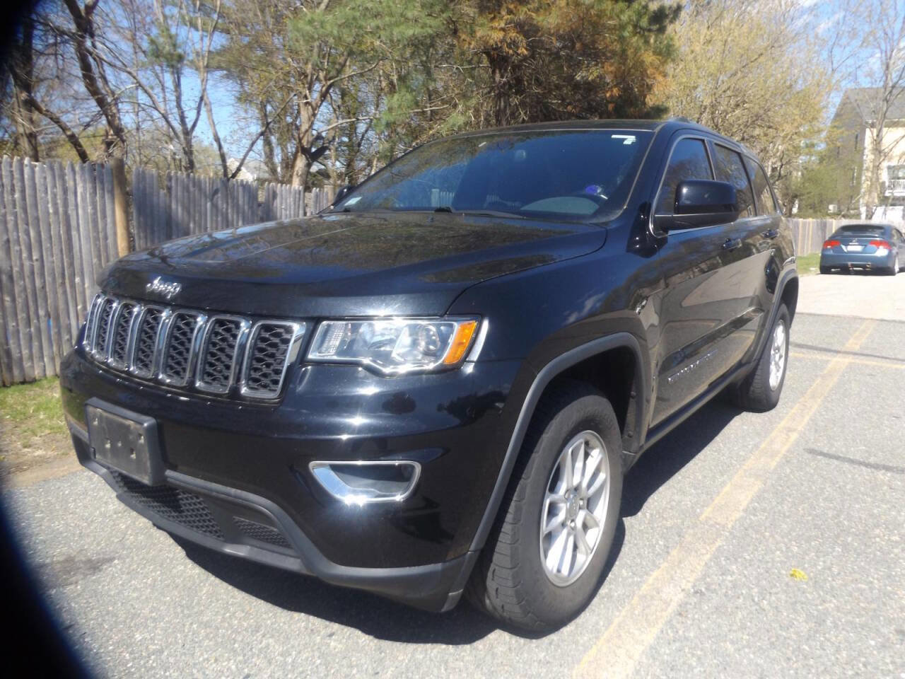 Used 2018 Jeep Grand Cherokee Laredo