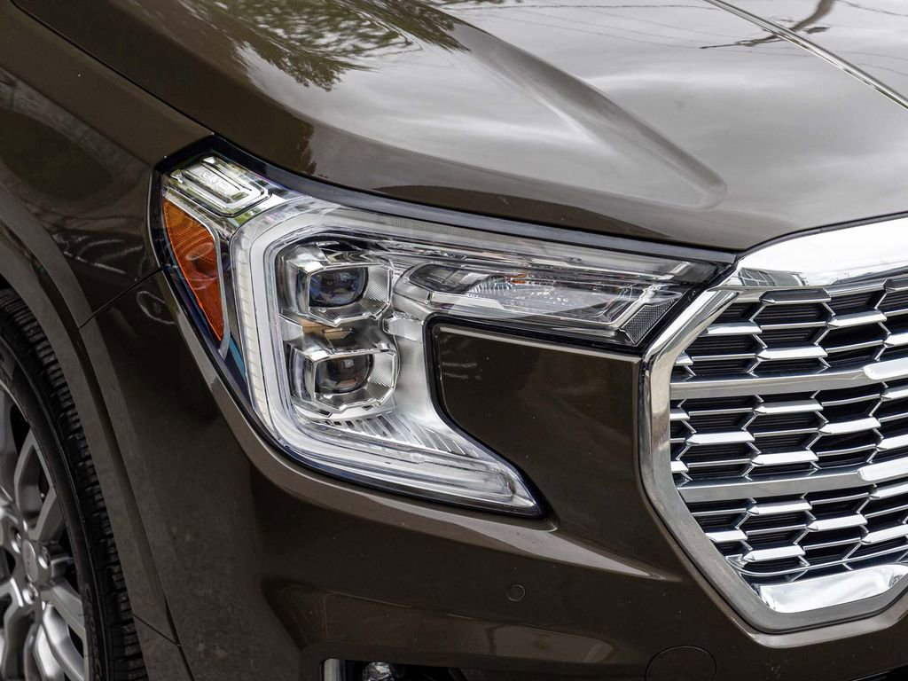 Used 2023 GMC Terrain Denali AWD/4WD image 35