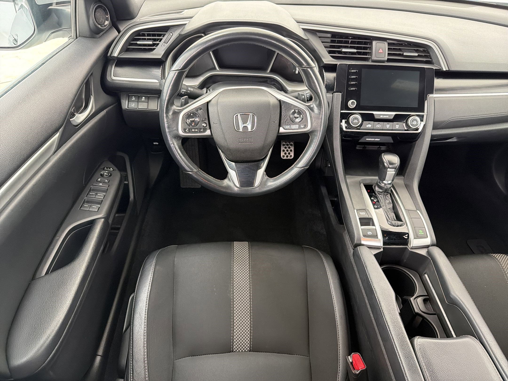 Used 2020 Honda Civic Sport image 4