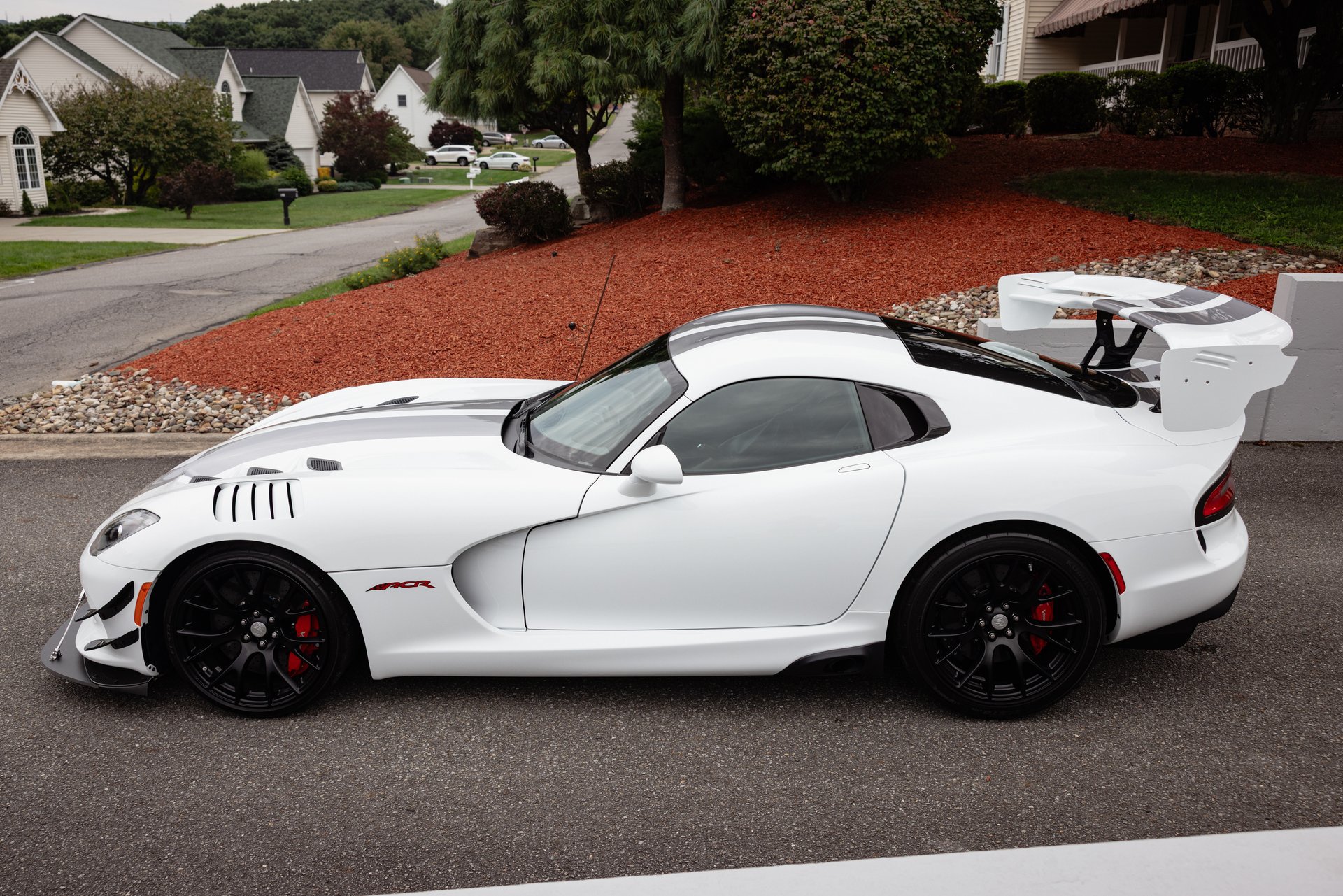 Used 2017 Dodge Viper ACR w/ Extreme Aero Package RWD image 21