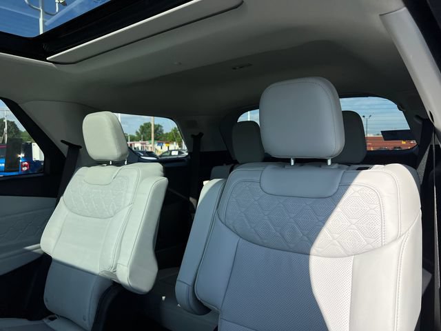 New 2026 Ford Explorer Platinum w/ LUX Leather Package AWD/4WD image 28