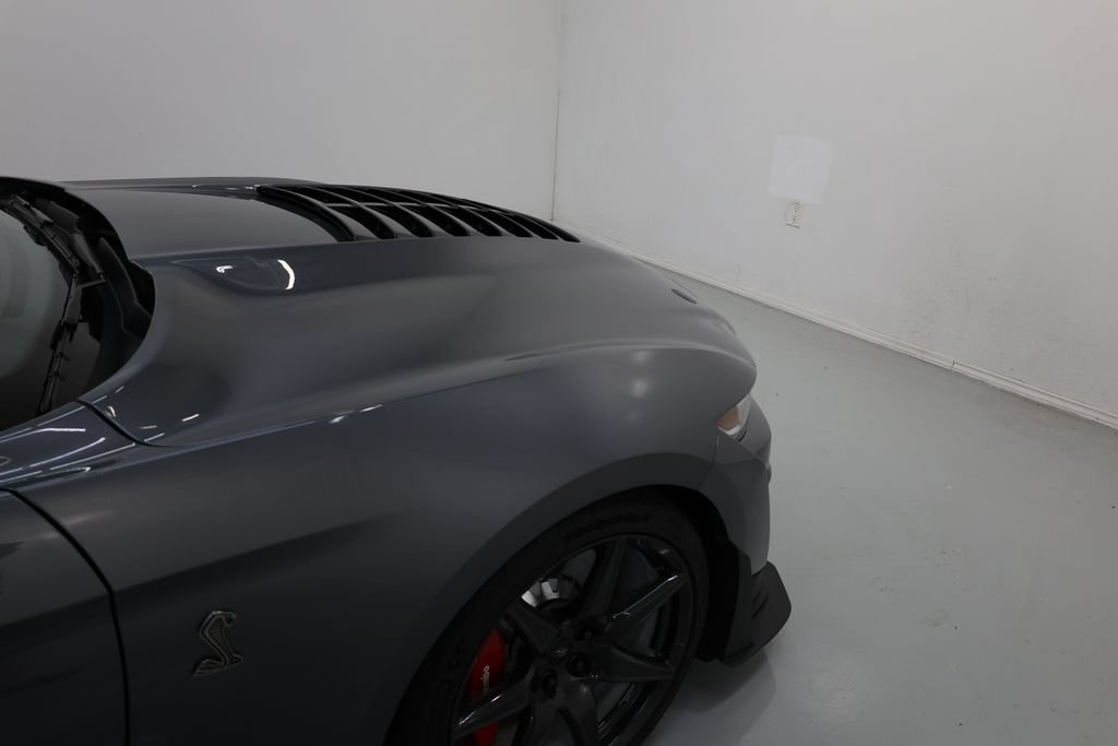 Used 2022 Ford Mustang Shelby GT500 w/ Carbon Fiber Track Pack RWD image 74