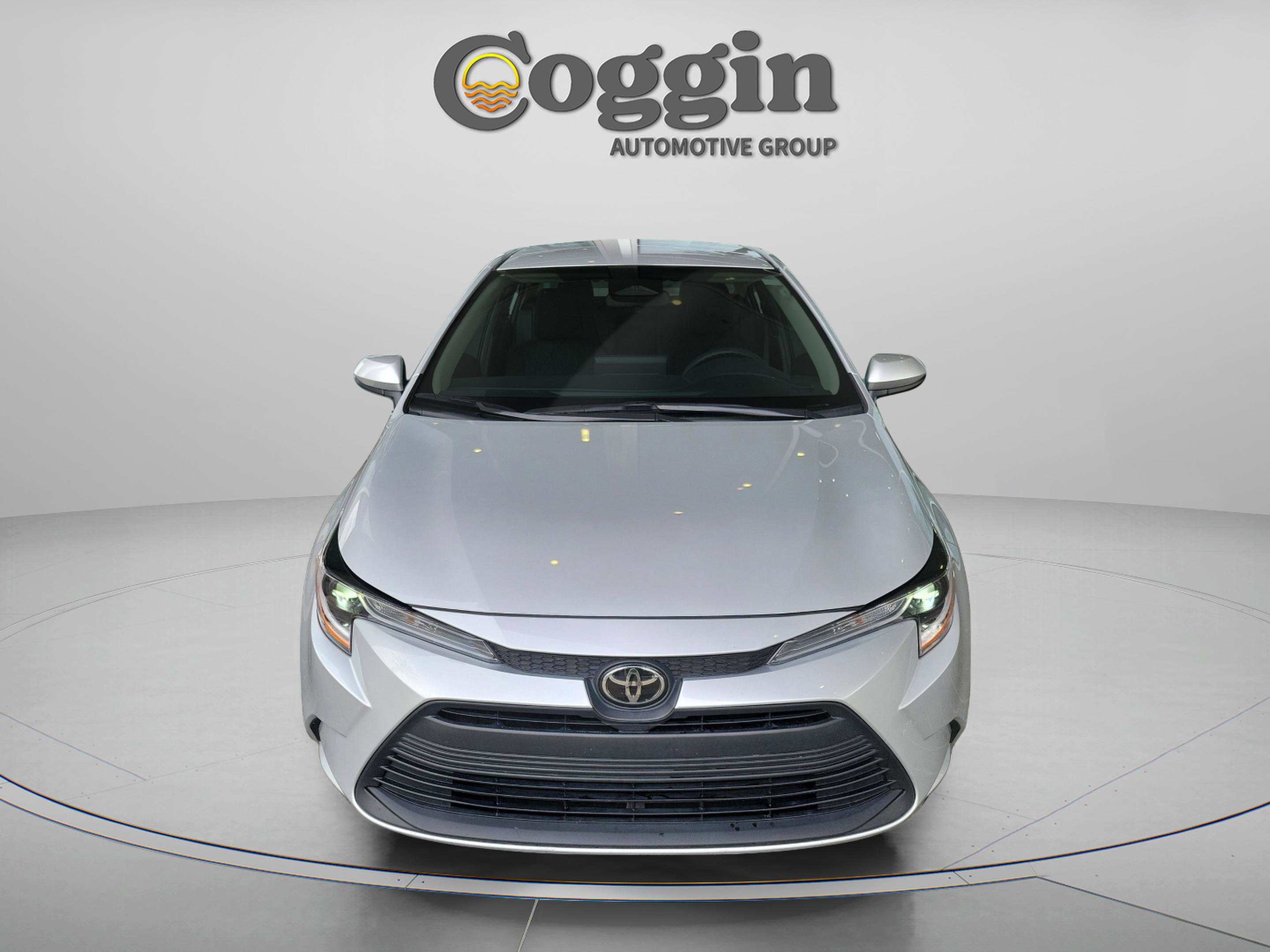 Used 2024 Toyota Corolla LE image 6