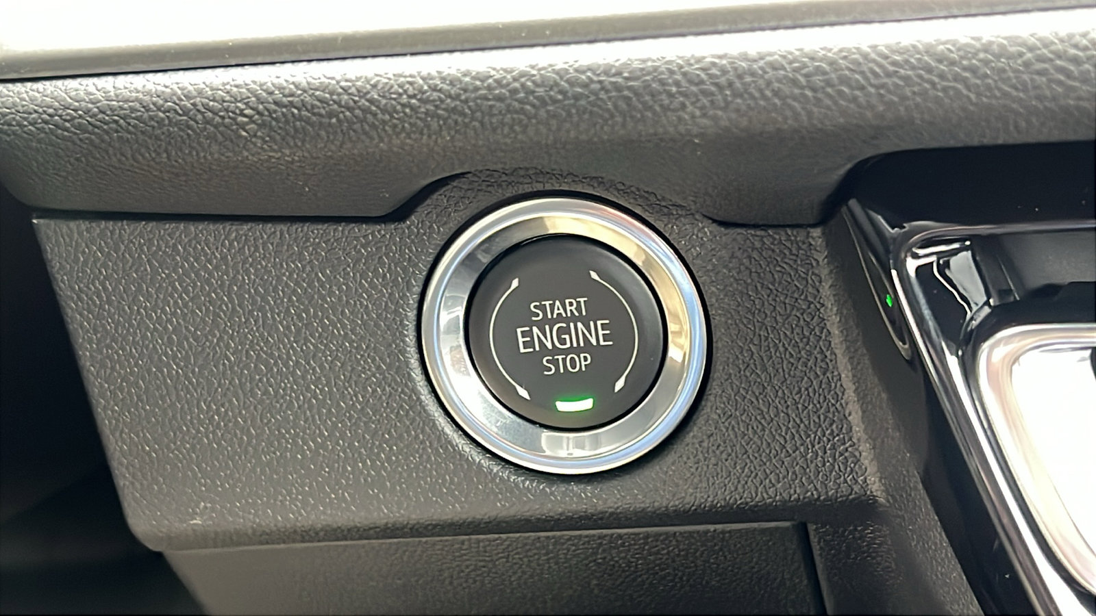 New 2026 Chevrolet Traverse LT w/ Driver Confidence Package image 28