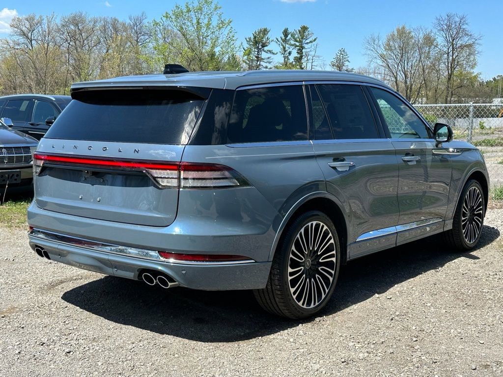New 2026 Lincoln Aviator Black Label w/ Dynamic Handling Package AWD/4WD image 33