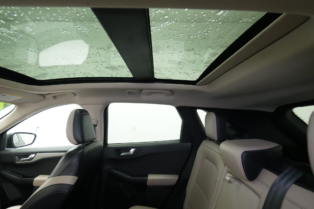 Used 2020 Ford Escape SEL AWD/4WD image 21