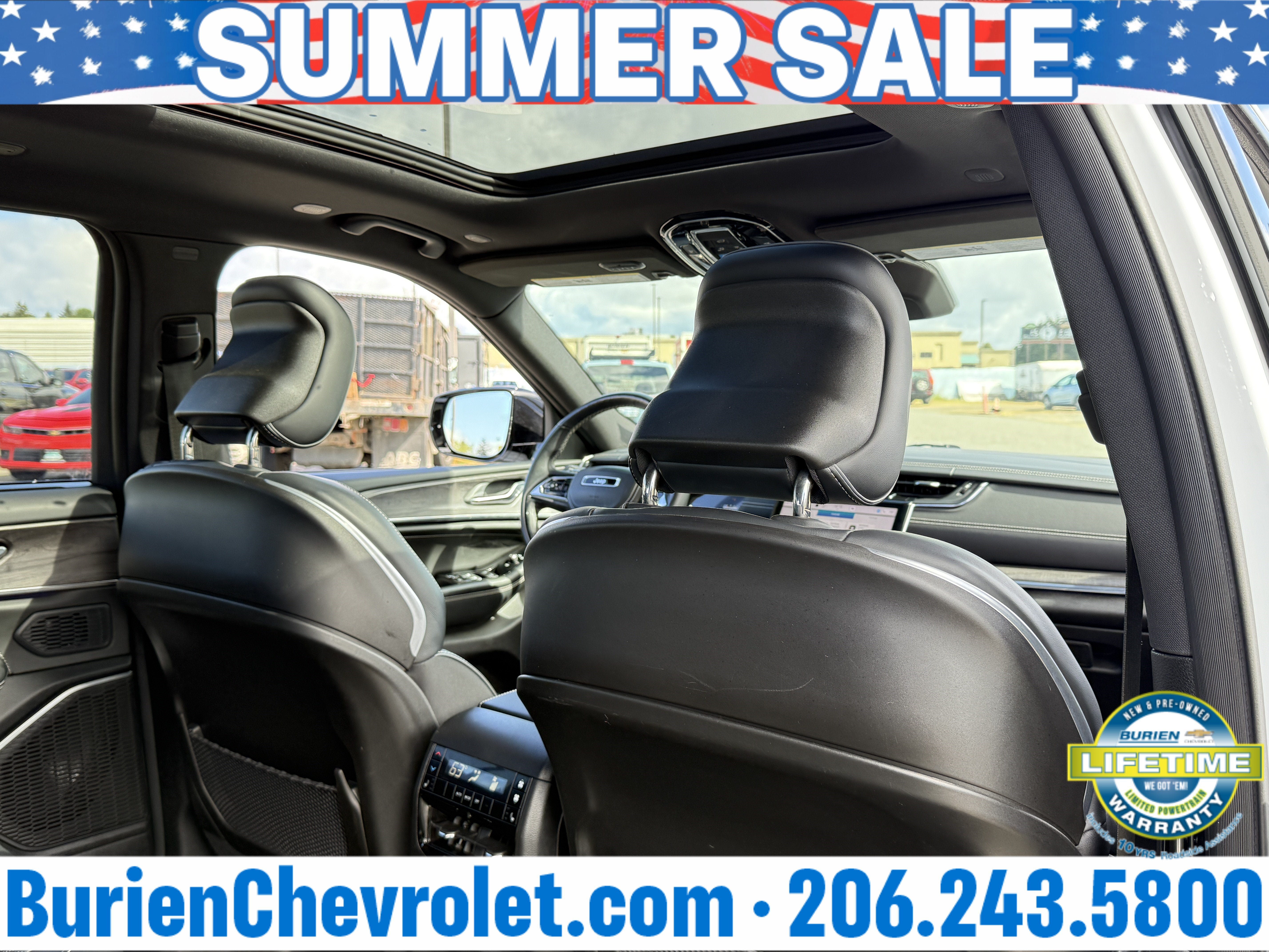 Used 2024 Jeep Grand Cherokee L Overland w/ Advanced Protech Group III AWD/4WD image 24