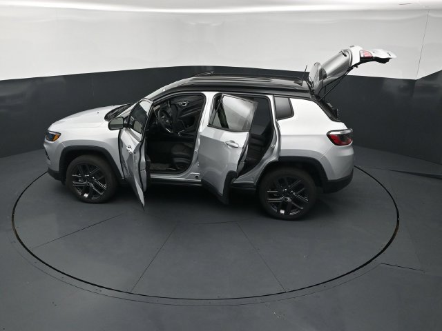 New 2026 Jeep Compass Limited AWD/4WD image 27