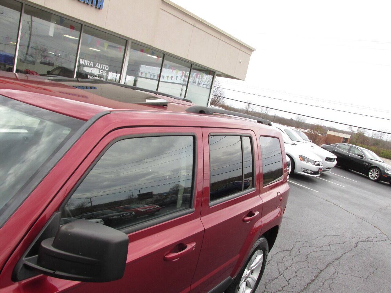 Used 2014 Jeep Patriot Latitude FWD image 36