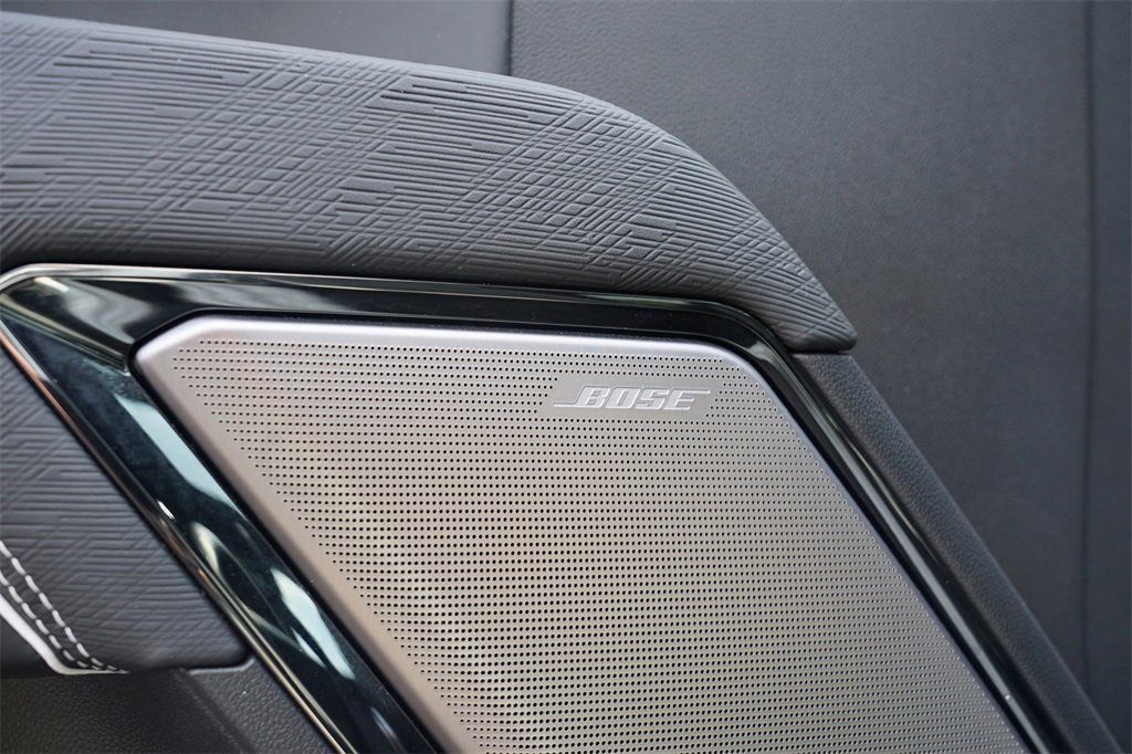 Used 2025 GMC Sierra 2500 AT4X image 18