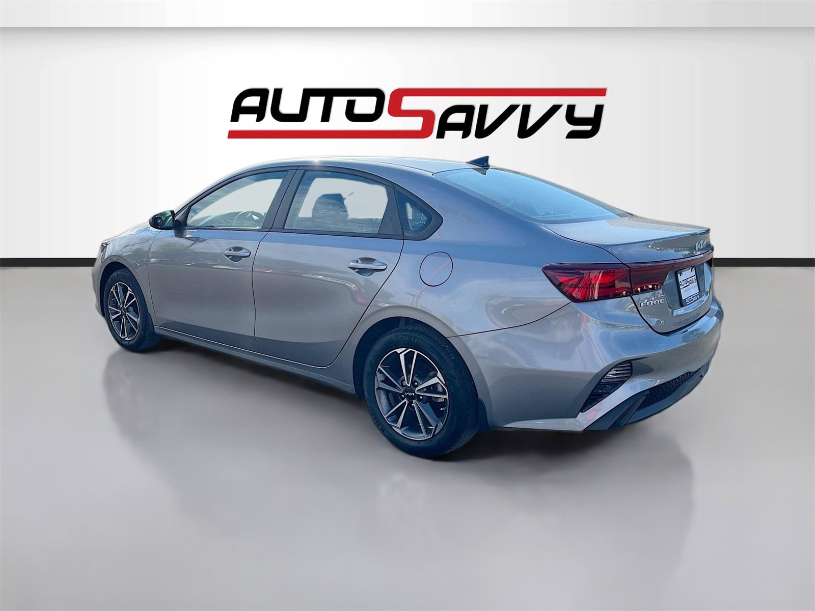 Used 2023 Kia Forte LXS image 5