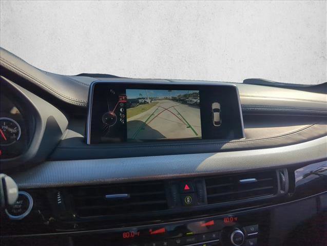 Used 2016 BMW X6 M image 9