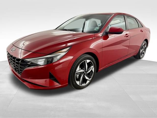 Used 2023 Hyundai Elantra SEL w/ Convenience Package image 4