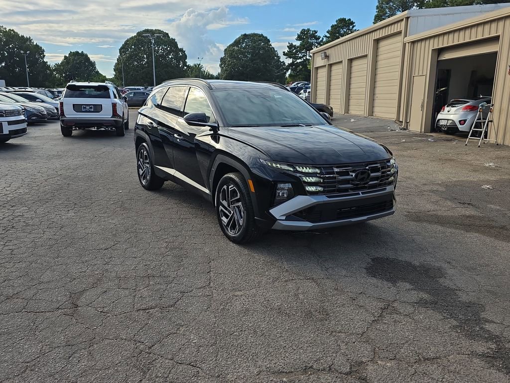 New 2025 Hyundai Tucson Limited image 11