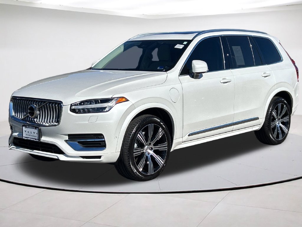 Certified 2025 Volvo XC90 T8 Plus w/ Protection Package Premier AWD/4WD image 1
