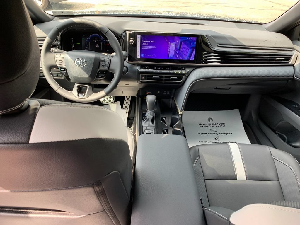 New 2026 Toyota Camry Hybrid w/ Multimedia Upgrade Package AWD/4WD image 15