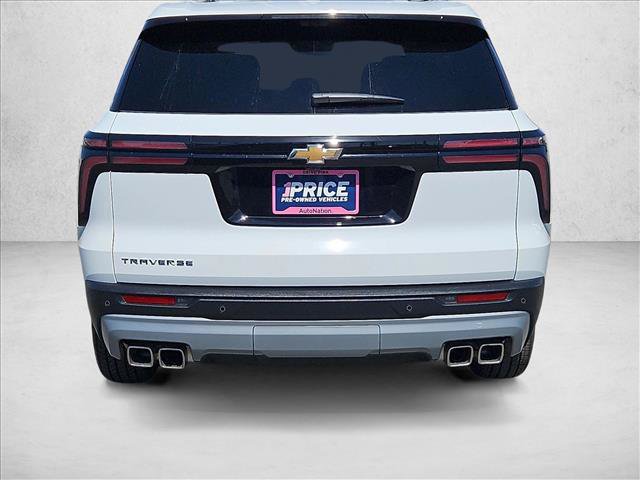 Used 2026 Chevrolet Traverse LT w/ Driver Confidence Package FWD image 7