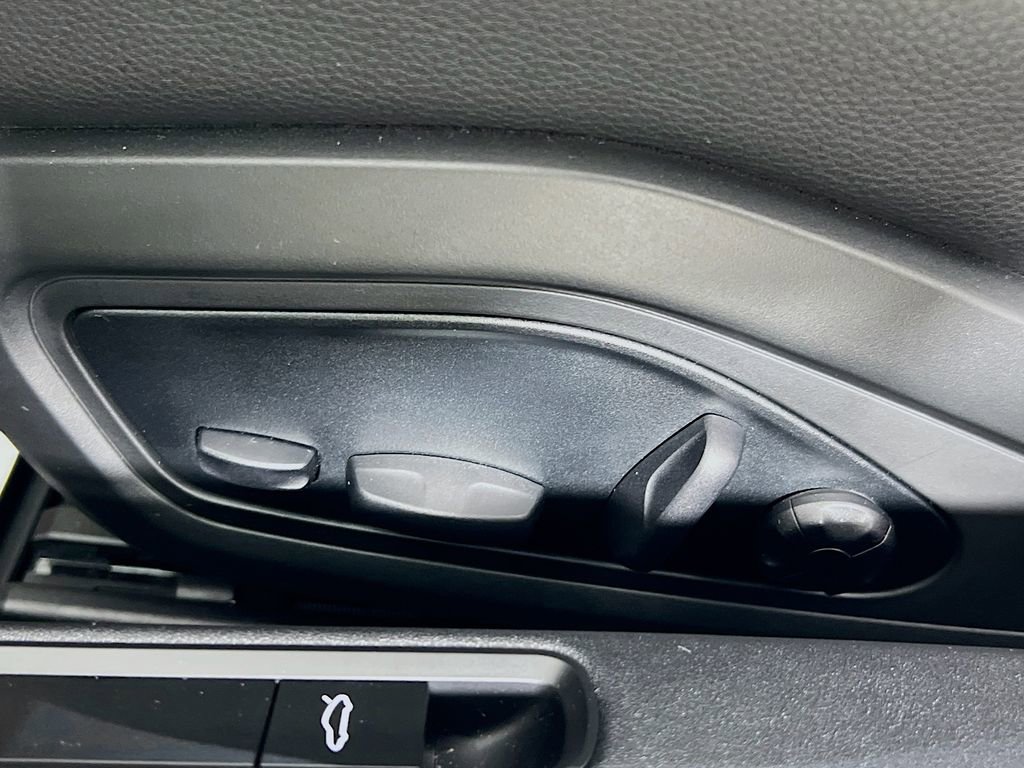 Certified 2025 Porsche 911 Carrera image 22
