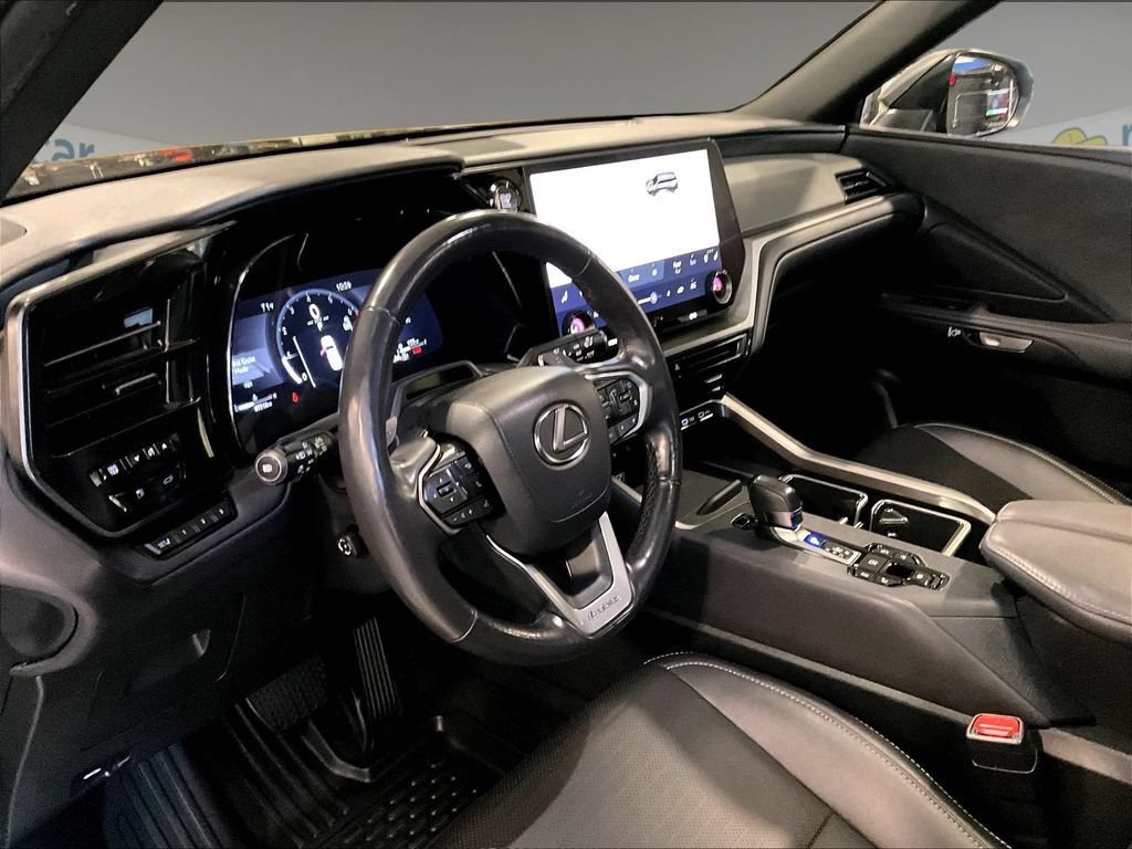 Used 2024 Lexus TX 350 AWD w/ Technology Package image 8