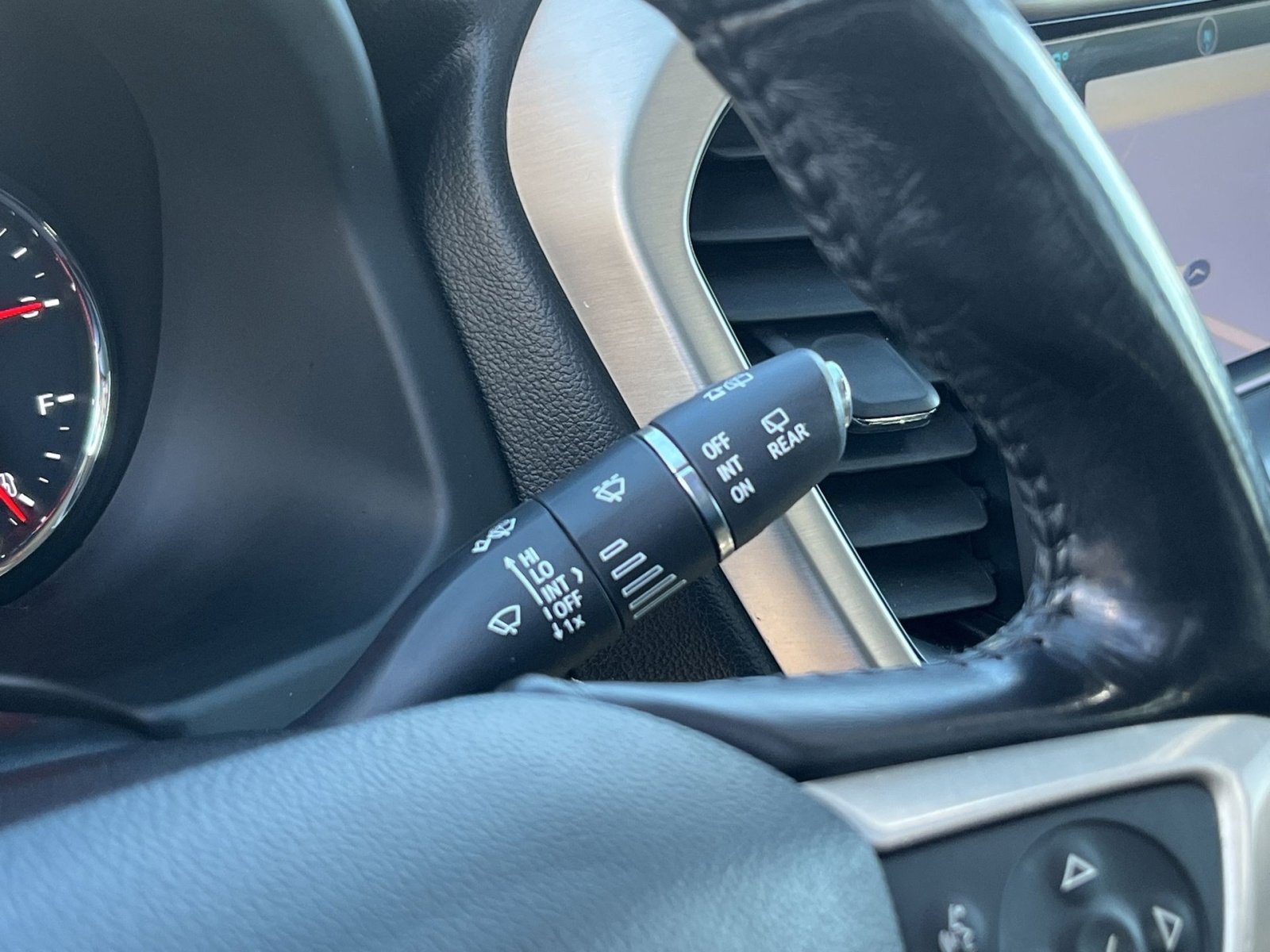 Used 2019 GMC Acadia Denali w/ Technology Package image 35