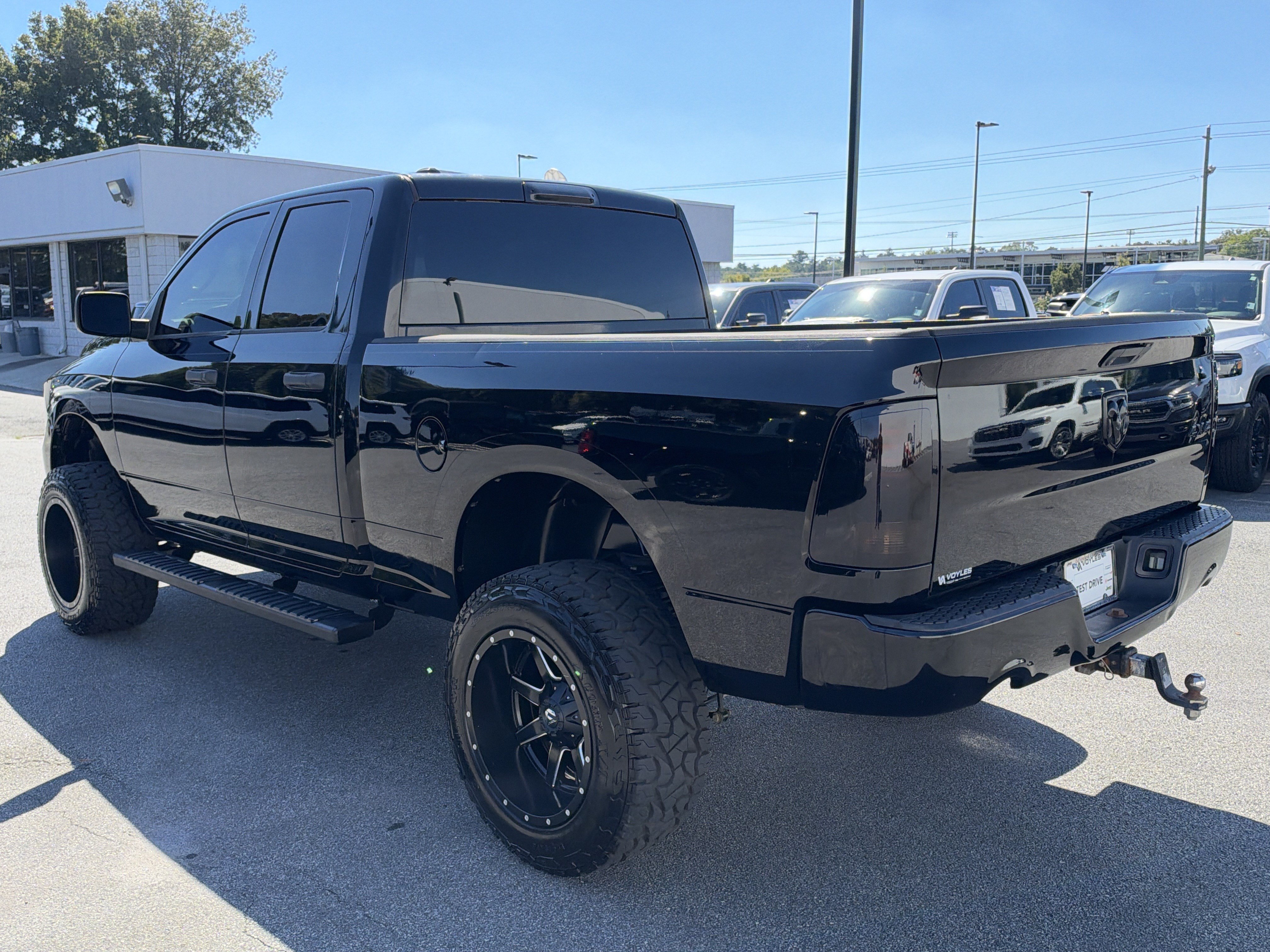 Used 2014 RAM 1500 Express w/ Black Ram 1500 Express Group AWD/4WD image 6