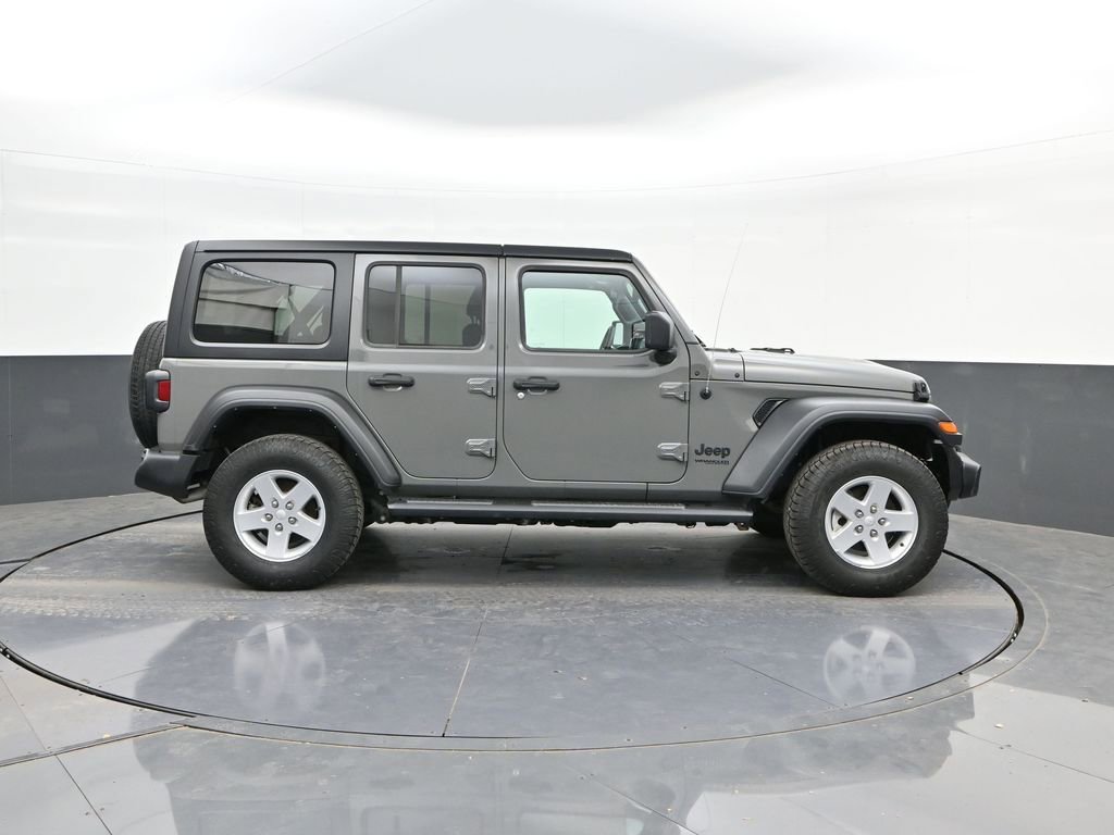Used 2022 Jeep Wrangler Unlimited Sport AWD/4WD image 21