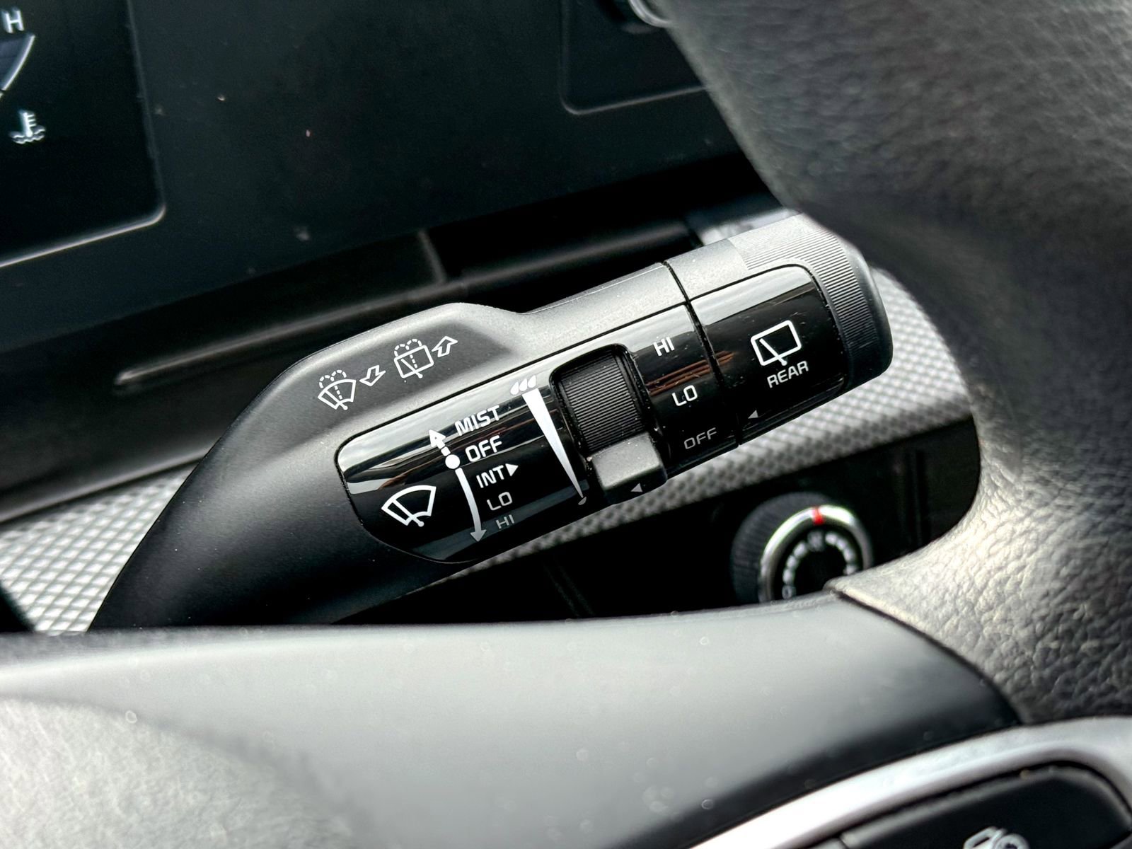Certified 2023 Kia Sportage LX AWD/4WD image 31