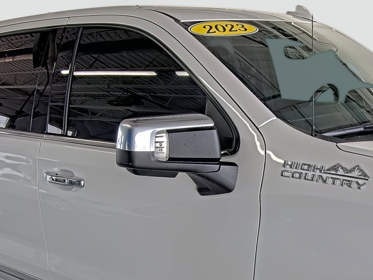 New 2023 Chevrolet Silverado 1500 High Country w/ High Country Premium Package AWD/4WD image 15