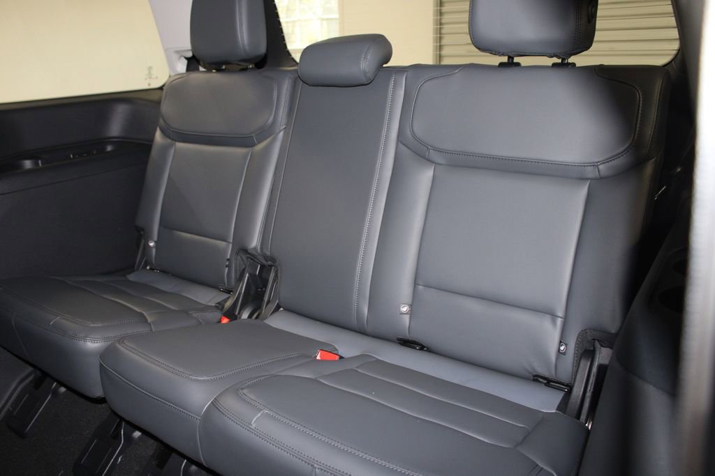 New 2026 Ford Expedition Active image 26